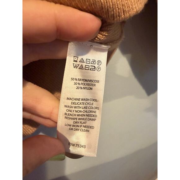 Rachel Zoe Plaid Button-Front Cardigan Sweater – Size Medium - Picture 3 of 4